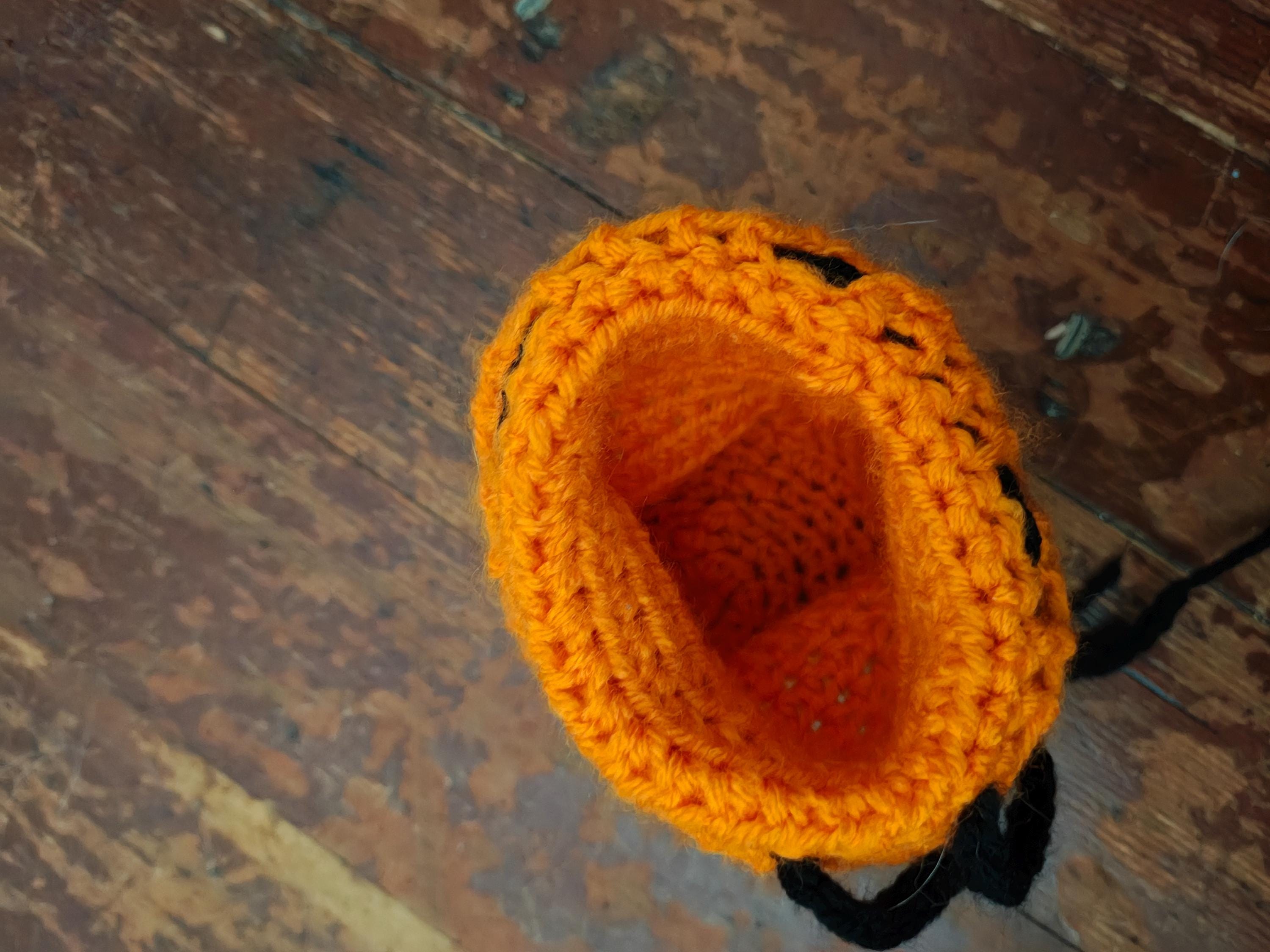 Crochet Small Pouch Crossbody Purse with drawstring to sinch shut